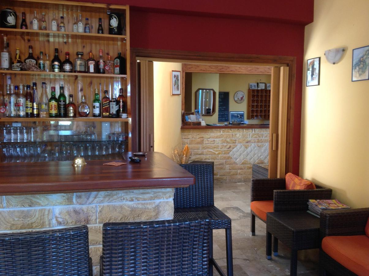 Hotel Nostos Frikes Экстерьер фото