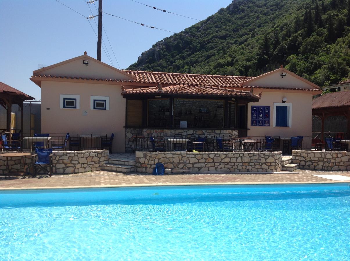 Hotel Nostos Frikes Экстерьер фото