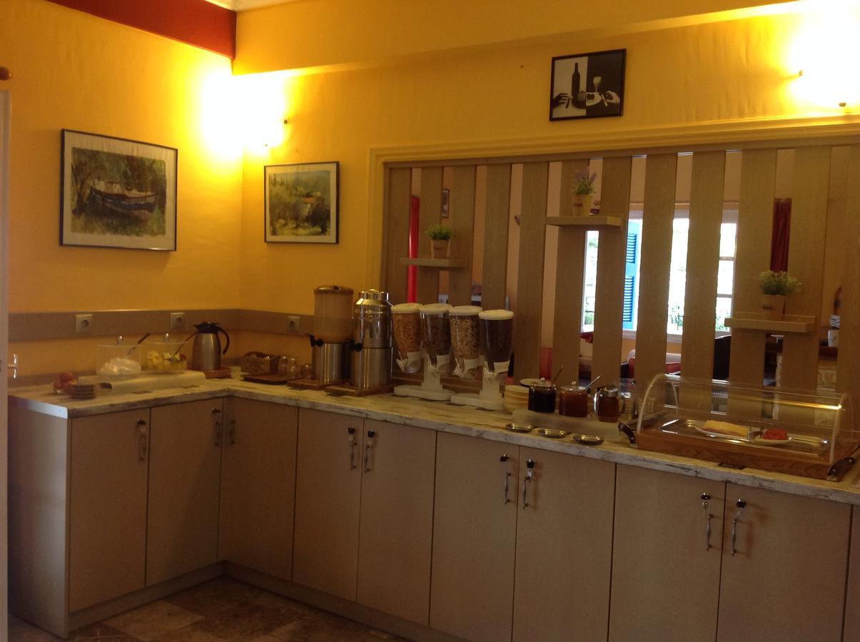 Hotel Nostos Frikes Экстерьер фото